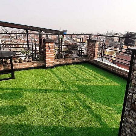 Looniva Guest House Lalitpur Екстериор снимка