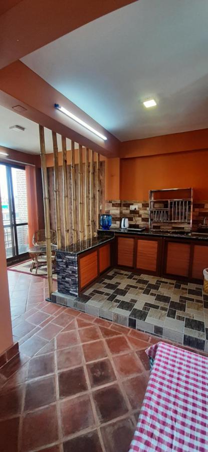 Looniva Guest House Lalitpur Екстериор снимка